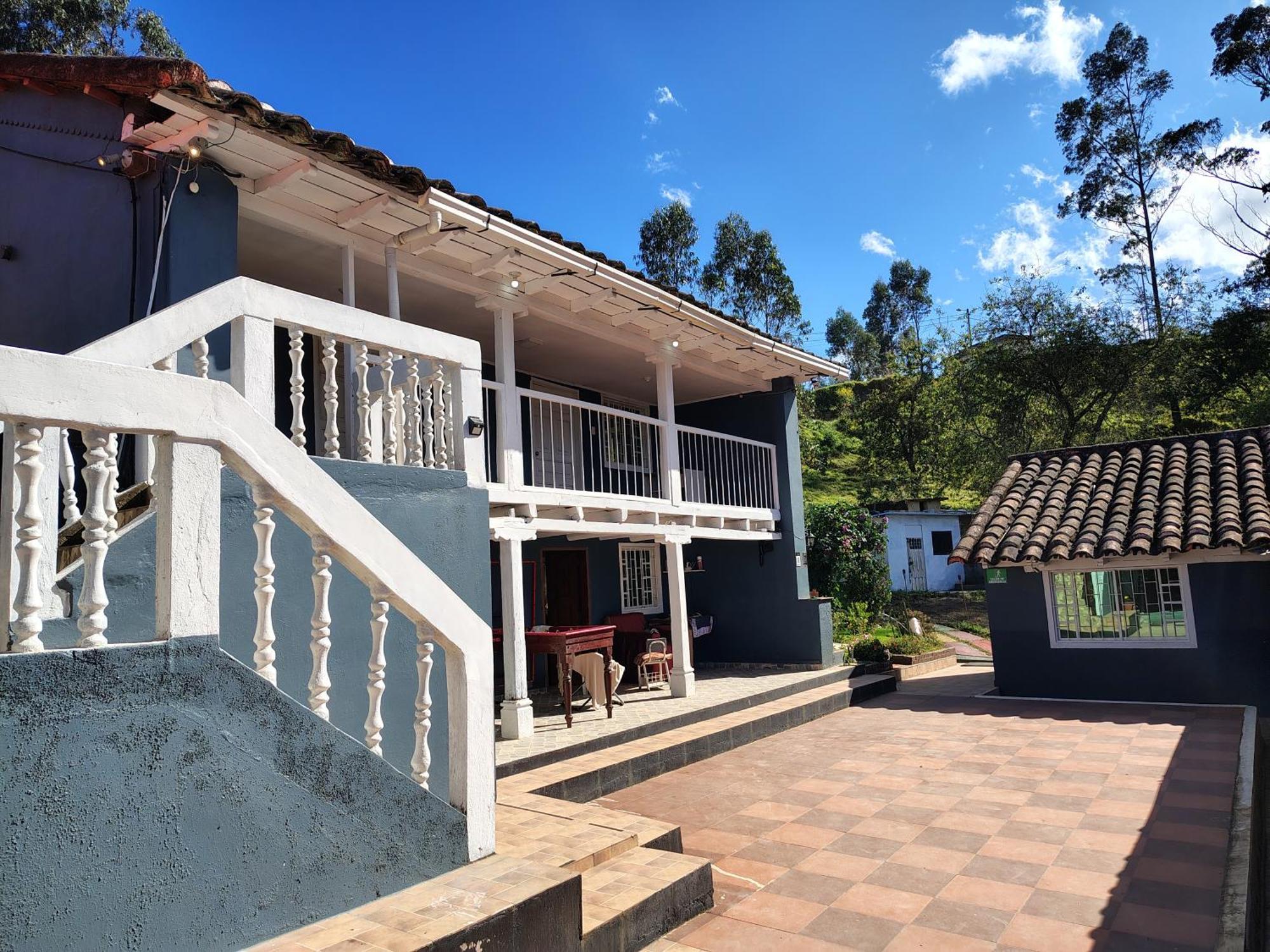 Paltalodge Guaranda Exterior photo