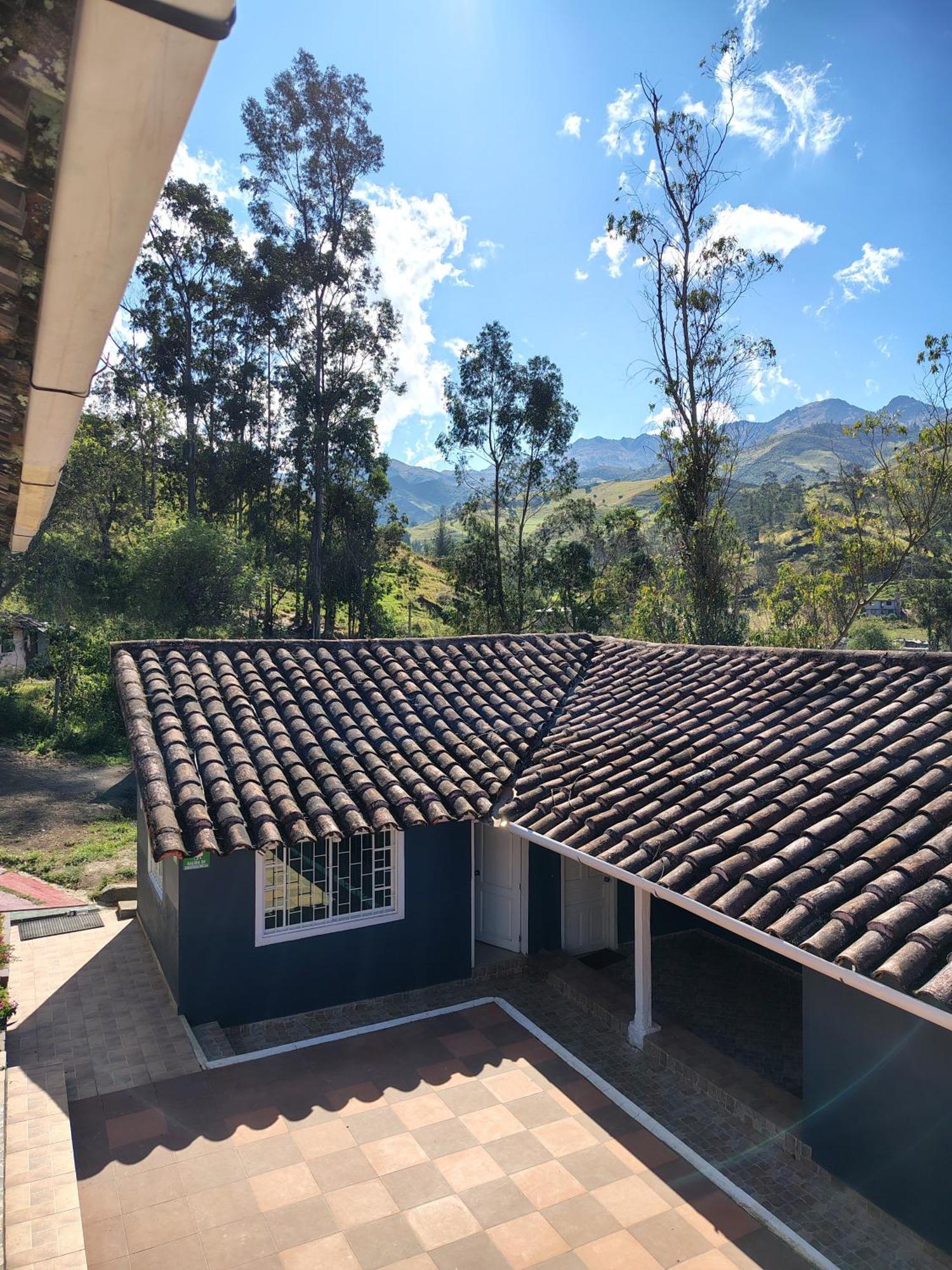 Paltalodge Guaranda Exterior photo